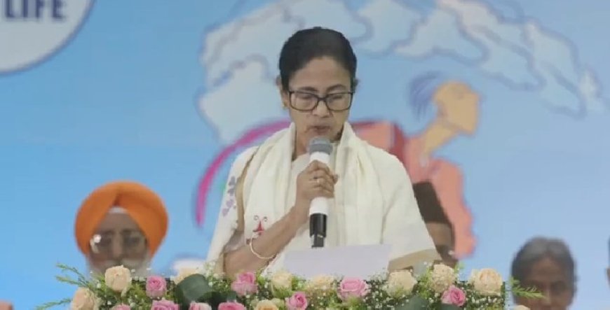 দুর্গা পূজার অনুদান বাড়ানো হল ২৫ হাজার টাকা, বিদ্যুতে ৮০ শতাংশ ছাড়