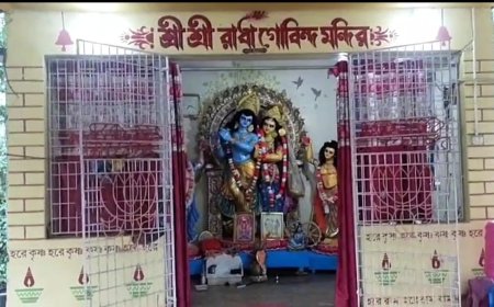 একই গ্রামে দু'টি মন্দিরের  তালা ভেঙে চুরি, ক্ষুব্ধ গ্রামবাসীরা