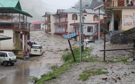 উত্তরাখণ্ডে হড়পা বানে মৃত ৪, জলের তোড়ে নিখোঁজ ৫০