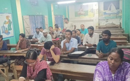 এসএসসি পরীক্ষার্থীদের মক টেস্ট কাকদ্বীপে