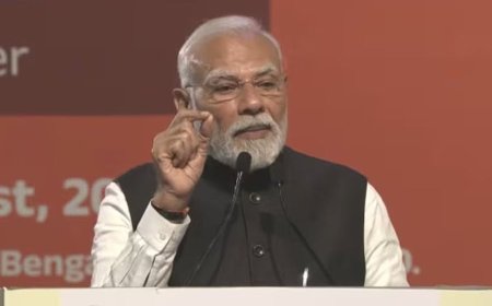 ট্রাম্পের ‘ডেড ইকোনমি’ কটাক্ষের জবাব মোদির