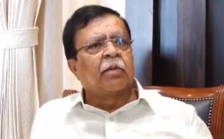 হাত জমানায় ভোটার লিস্টে কারচুপি, অস্বস্তি বাড়িয়ে ইস্তফা কর্নাটকের মন্ত্রীর