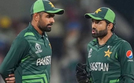 পিসিবি’র কেন্দ্রীয় চুক্তি থেকে বাদ পড়তে পারেন বাবর-রিজওয়ানরা