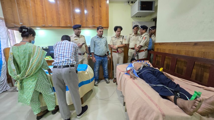 পুলিশের উদ্যোগে বিনামূল্যে  স্বাস্থ্য পরীক্ষা শিবির কুলপিতে
