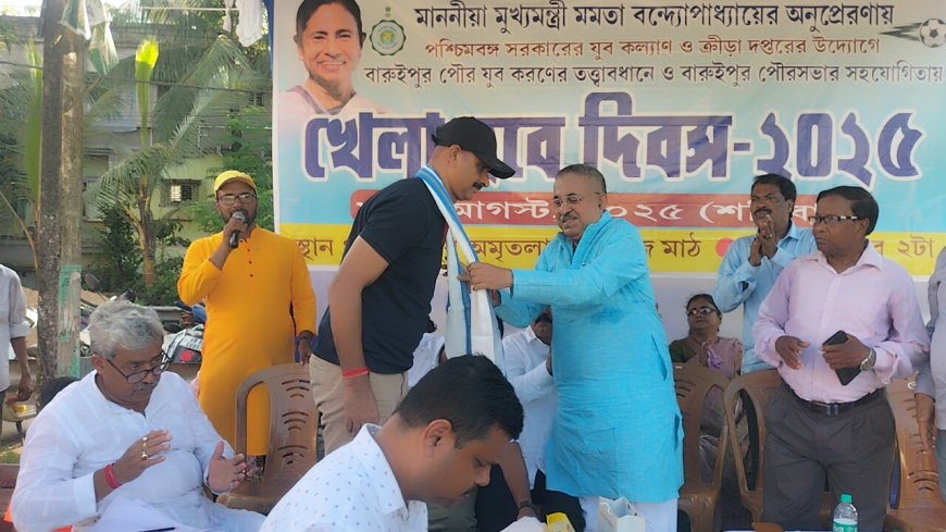 বারুইপুরে রাষ্ট্রপতি পুরস্কার প্রাপ্ত পুলিশ আধিকারিককে সংবর্ধনা