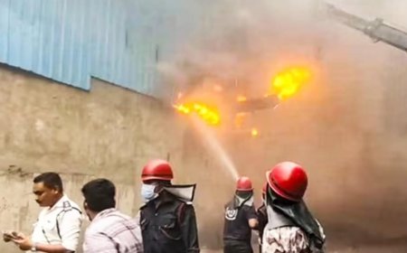 গুজরাটে বস্ত্র কারখানায় ভয়াবহ বিস্ফোরন, মৃত ২, আহত ২০