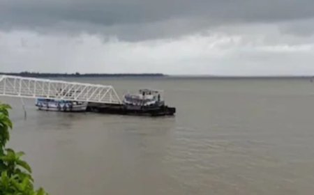 চালু হয়ে গেল নুরপুরের বিকল্প ফেরি সার্ভিস