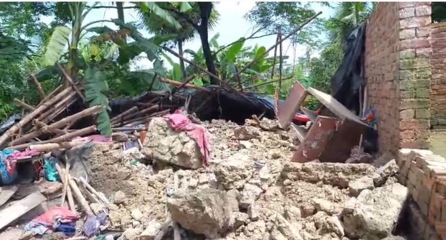 মাটির দেওয়াল চাপা পরে দঃ ২৪ পরগনার মন্দিরবাজারে মৃত তিন