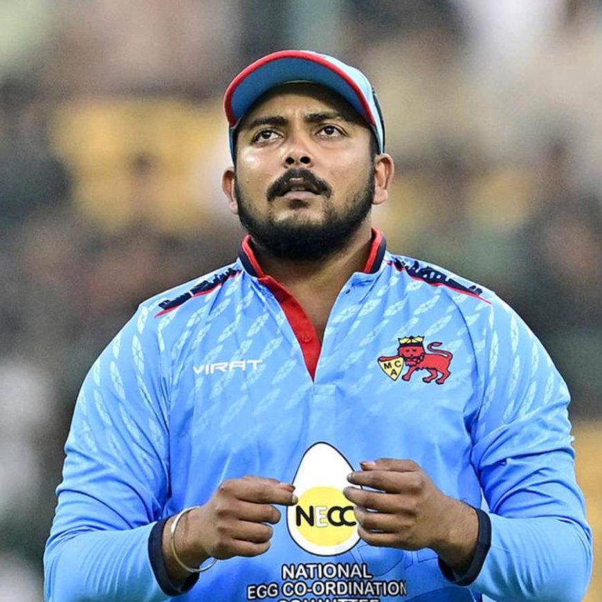 ১০০ টাকা জরিমানা পৃথ্বী শ-র