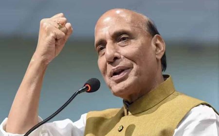 আত্মনির্ভরতার অন্যতম উদাহরণ অপারেশন সিঁদুর ঃ রাজনাথ