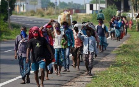 পুণেতে নিহত পরিযায়ী শ্রমিকের বাড়িতে অভিষেক, দোষীদের শাস্তি ও চাকরির আশ্বাস