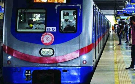 জরাজীর্ণ ব্লু লাইনে বড়সড় সংস্কার, ৫৮৫ কোটি টাকায় আমুল বদলের পথে কলকাতা মেট্রো