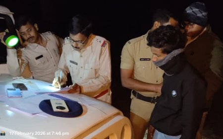 ভারত–বাংলাদেশ সীমান্তে ২৫০ বোতল নিষিদ্ধ কাশির সিরাপ উদ্ধার, নদিয়ায় গ্রেফতার এক পাচারকারী