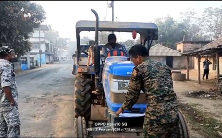 ঝাড়গ্রাম জেলায় জামবনিতে অবৈধ বালি পাচার রুখতে পুলিশের কড়া অভিযান, আটক ২ ট্রাক্টর, গ্রেফতার ২