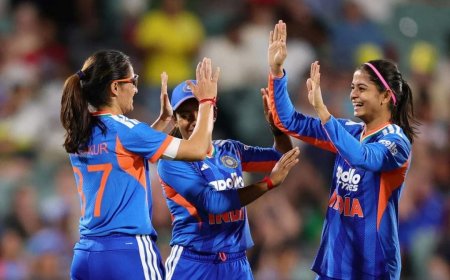 অস্ট্রেলিয়ার বিরুদ্ধে স্মৃতি-শ্রেয়াঙ্কাদের দাপটে সিরিজ জয় ভারতের