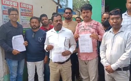 উত্তর ২৪ পরগনায় টাকার বিনিময়ে গৃহশিক্ষকতার অভিযোগে এডিআই অফিস ঘেরাও, নামের তালিকা জমা