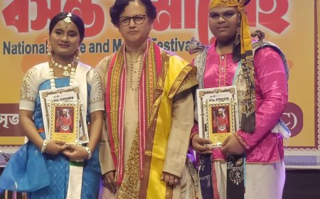শান্তিনিকেতনের বসন্ত উৎসবে কৃতিত্ব সুন্দরবনের দুই পড়ুয়ার, সম্মানিত অনুষ্কা ও শিবম