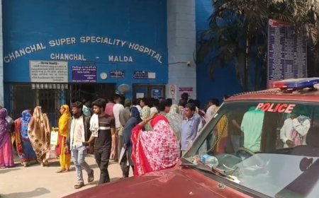 মালদায় প্রসূতির মৃত্যুকে ঘিরে তুমুল উত্তেজনা, চিকিৎসায় গাফিলতির অভিযোগে বিক্ষোভ — পরিস্থিতি সামাল দিতে নামানো হল আরএএফ