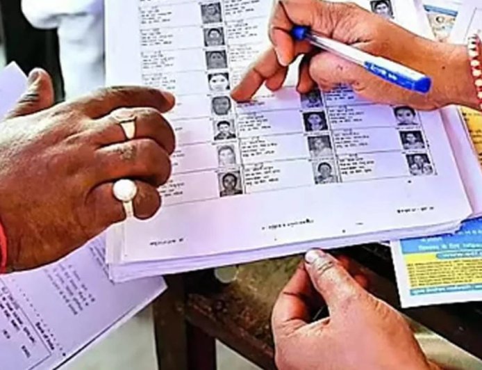 অসমে চূড়ান্ত ভোটার তালিকা প্রকাশ কমিশনের