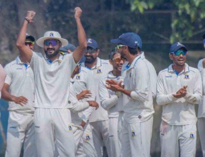 অন্ধ্রকে ইনিংসে হারিয়ে রঞ্জির সেমিতে বাংলা