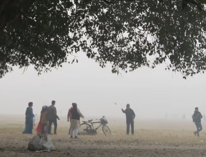 ফেব্রুয়ারিতেই ফ্যানের হাওয়া, ৩১ ডিগ্রির পথে পারদ! নিম্নচাপের জেরে কি ভিজবে রাজ্য?