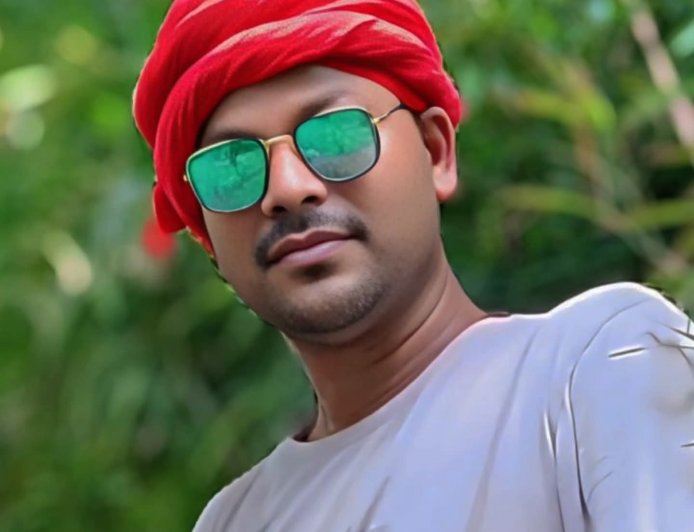 তারাপীঠ থেকে ফেরার পথে মর্মান্তিক মৃত্যু, ট্রেন থেকে পড়ে প্রাণ গেল ফুলিয়ার যুবকের