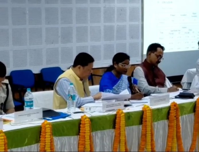 প্রশাসনের অনুপস্থিতিতে ক্ষোভ জাতীয় উপজাতি কমিশনের, পুরুলিয়ার জনজাতি উন্নয়ন নিয়ে উঠল প্রশ্ন