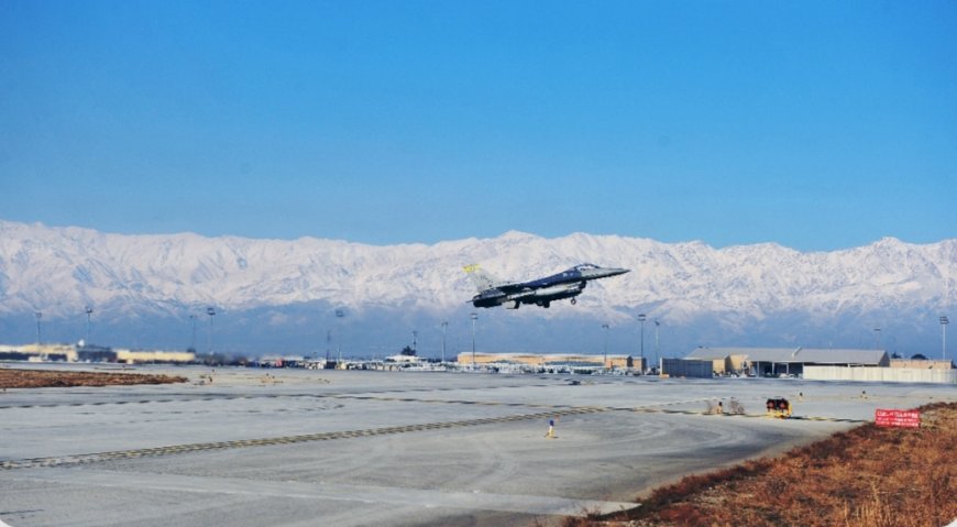 ৪০০-র বেশি ‘অনিয়ন্ত্রিত’ বিমানঘাঁটি পর্যবেক্ষণের নির্দেশ কেন্দ্রের