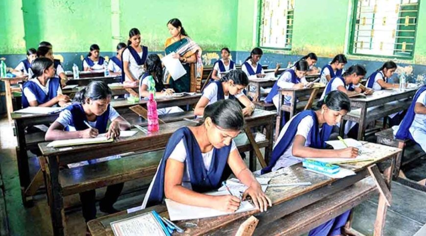 উচ্চমাধ্যমিক পরীক্ষা দিতে এসে অসুস্থ হয়ে পড়ল এক ছাত্রী, দেওয়া হল না পরীক্ষা