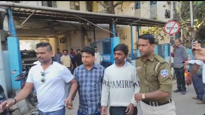 টিকিট পরীক্ষক সেজে ভিন রাজ্যের যাত্রীদের প্রতারণা, সাঁতরাগাছিতে গ্রেফতার দুই