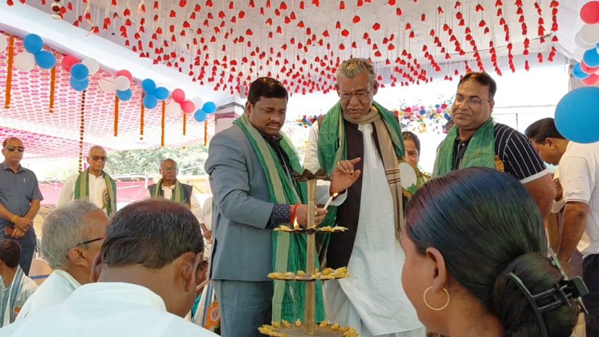 শিব চতুর্দশীতে গদামথুরার প্রাচীন শিবালয় মন্দিরে আধ্যাত্মিক আবহ, উপস্থিত সাংসদ-বিধায়ক