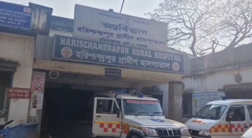 আবাস যোজনার তালিকা থেকে নাম বাদ, ব্লক দপ্তরেই বিষপান গৃহবধূর — মালদায় চাঞ্চল্য, শুরু রাজনৈতিক তরজা