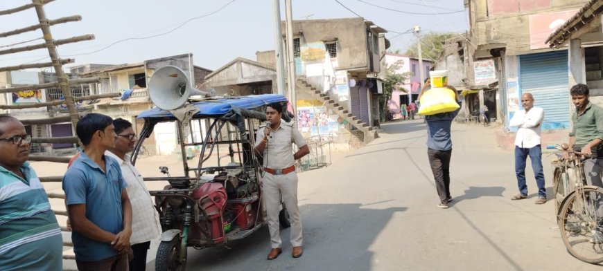 সুন্দরবন এলাকায় বারবার অগ্নিকাণ্ড; সাধারণ মানুষকে সতর্ক করতে পথে নামলেন গোবর্ধনপুর কোস্টাল থানার ওসি*