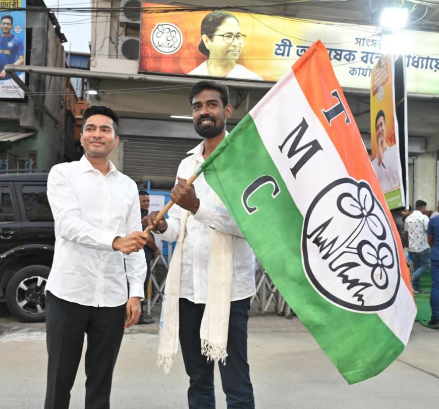 তৃণমূল কংগ্রেসে যোগদান করলেন প্রতীকূর রহমান, রাজনৈতিক মহলে জোর চর্চা