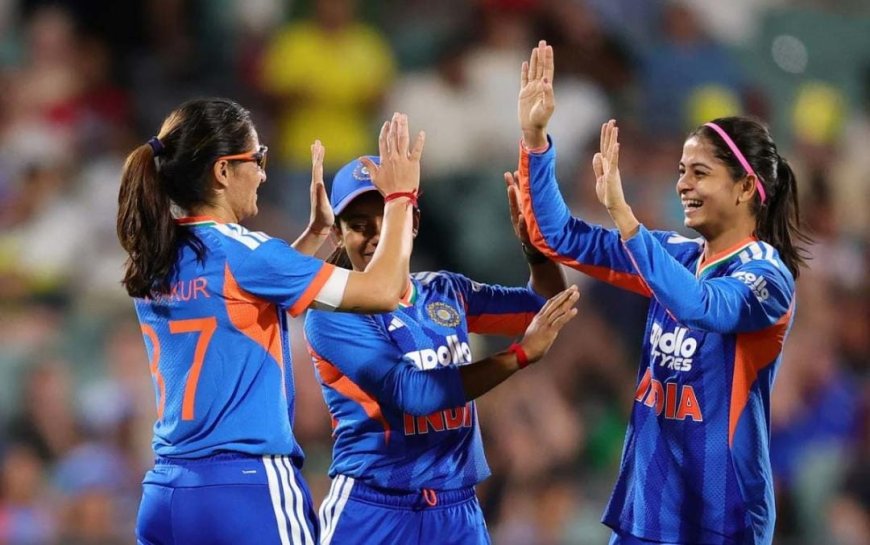 অস্ট্রেলিয়ার বিরুদ্ধে স্মৃতি-শ্রেয়াঙ্কাদের দাপটে সিরিজ জয় ভারতের