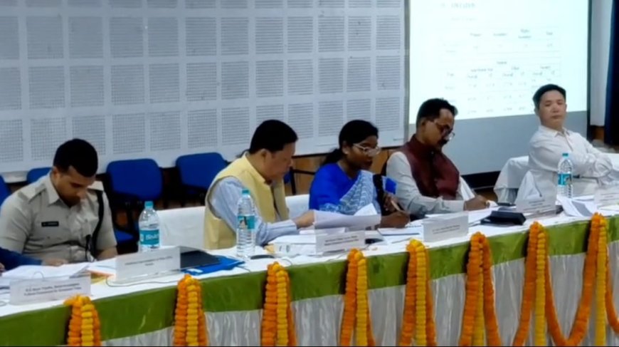 প্রশাসনের অনুপস্থিতিতে ক্ষোভ জাতীয় উপজাতি কমিশনের, পুরুলিয়ার জনজাতি উন্নয়ন নিয়ে উঠল প্রশ্ন