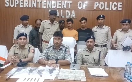 মালদহের চাঁচোলে আগ্নেয়াস্ত্র ও জালনোট উদ্ধার, তিনজন গ্রেফতার