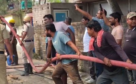 নবদ্বীপে কেরোসিনের গোডাউনে বিধ্বংসী আগুন, চাঞ্চল্য এলাকাজুড়ে