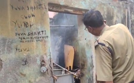 পাইকপাড়ায় বোমা বিস্ফোরণ ঘিরে চাঞ্চল্য, চিৎপুর থানার সামনে বিজেপির বিক্ষোভ