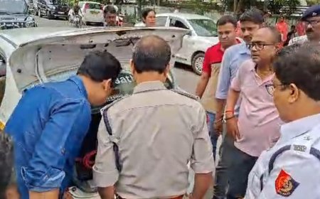 নিউটাউনে অ্যাপ ক্যাব থেকে ২৫ লক্ষ টাকা উদ্ধার, গ্রেফতার ১