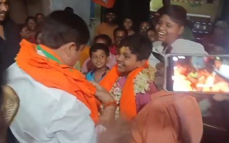 নোয়াপাড়ায় পুজো দিয়ে প্রচার শুরু, তৃণমূলকে কড়া আক্রমণে অর্জুন সিং