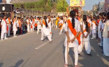 ভাটপাড়ায় রামনবমীর বর্ণাঢ্য শোভাযাত্রা, অংশ নিলেন অর্জুন সিং