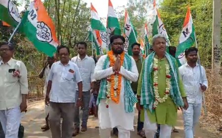 গোপীবল্লভপুরে অজিত মাহাতের ঝড়ো প্রচার, শীতলা মন্দিরে পুজো দিয়ে সূচনা