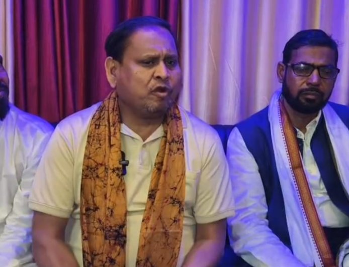 বীরভূমের বোলপুর ও ময়ূরেশ্বরে প্রার্থী ঘোষণা জনতা উন্নয়ন পার্টির, ভোটের আগেই চর্চা তুঙ্গে