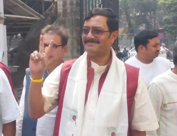 কলকাতার বিধানসভা ভবনে রাজ্যসভা নির্বাচনের মনোনয়ন জমার শেষ দিন, প্রার্থী দিল তৃণমূল ও বিজেপি