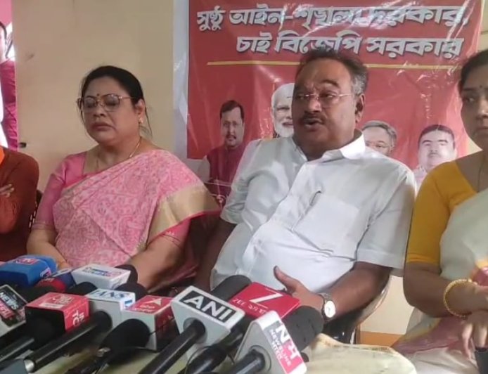 হুগলিতে বিজেপির পরিবর্তন যাত্রায় শমিক ভট্টাচার্য, মমতা বন্দ্যোপাধ্যায়ের মন্তব্যের তীব্র সমালোচনা