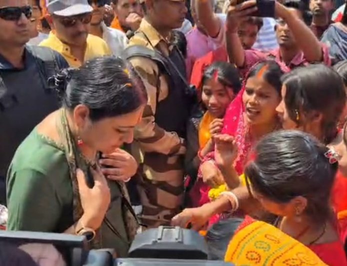 রামনবমীতে পুজো ও জনসংযোগ, আসানসোলে 'রাম রাজ্য' প্রতিষ্ঠার ডাক অগ্নিমিত্রা পালের