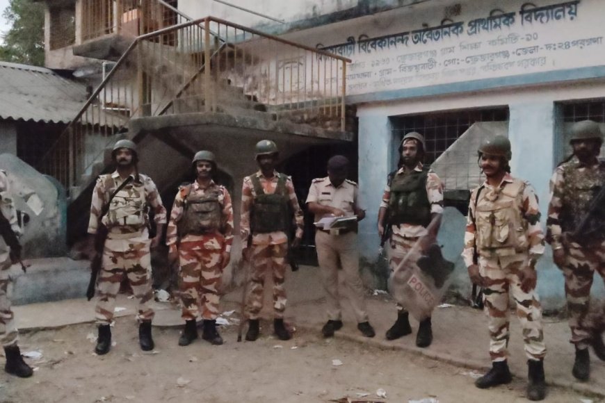 ভোটের দিন ঘোষণার আগেই নামখানায় কেন্দ্রীয় বাহিনী; পুলিশকে সঙ্গে নিয়ে চলছেরুট মার্চ