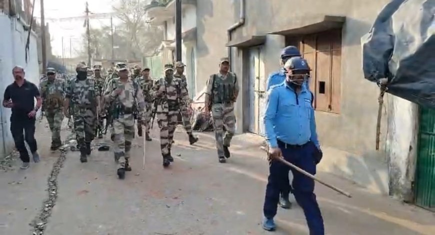 পশ্চিম বর্ধমান কুলটির করিমডাঙায় দোলের দিন দুই পাড়ার সংঘর্ষ, ইটবৃষ্টি–বোমা ফাটার অভিযোগে