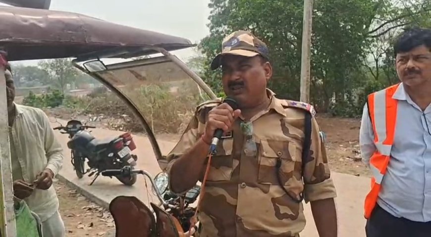 পশ্চিম বর্ধমানের আসানসোলে কুলটি থানার যৌথ অভিযানে আটক প্রায় ৭ টন অবৈধ কয়লা, সচেতনতা মাইকিং-এর মাধ্যমে 주민দের সতর্ক করা